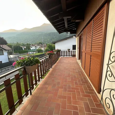 Casa Gioia * Besano